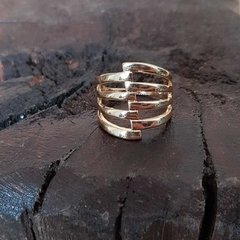 AN-0006 - Anel escada dourado