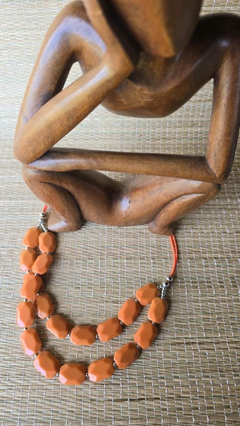 CO-0712 - Colar 2voltas pastilhas laranja - comprar online