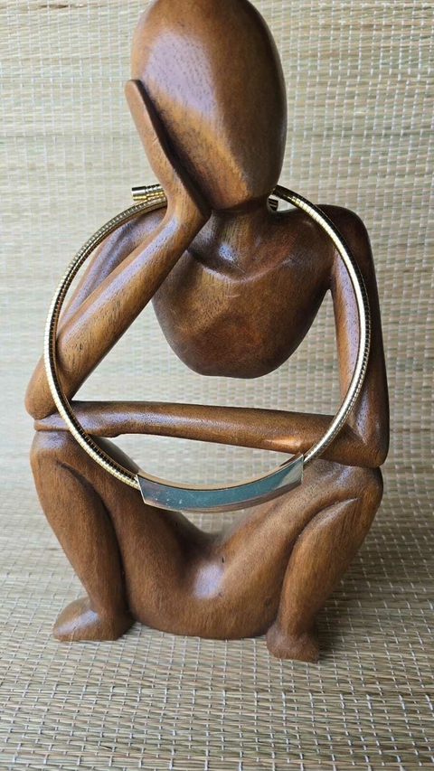 CO-0715 - Colar aro enfiado na barra quadradinha dourado - comprar online