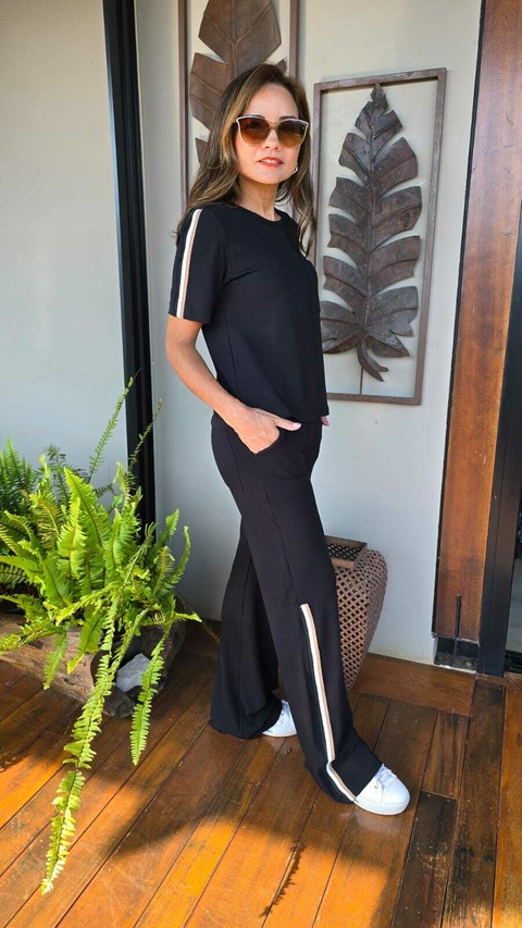 CJ-0178- Conjunto moletinho preto com vinco até metade da perna - comprar online