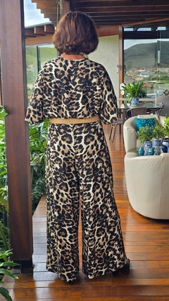 CJ-0187- Conjunto viscolycra calça e blusa animal print