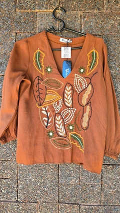 BS-0841- Blusa em linho MARROM bordada - Kelch