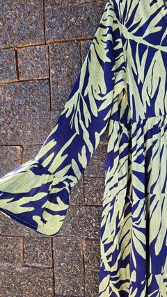 VE-0852- Vestido Iara em viscose com estampa verde e azul, modelo 3 Marias longo na internet