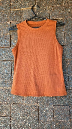 BS-0836G- Blusa regata básica malha canelada terracota - comprar online