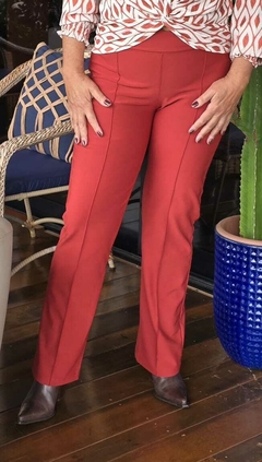 CA-0251C- Calça ponto Roma com vinco sem bolso, terracota na internet