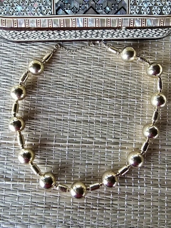 CO-0752 - Colar curto dourado fosco bolas medias e cilindro pequenos - comprar online