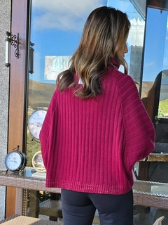 Imagem do BS-0860-IK - Blusa- poncho em tricot de lã marsala com gola/barra e punhos com fios de lurex