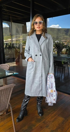 CS-0324 - Casaco longo lã batida cinza claro 2 botoes pretos - loja online