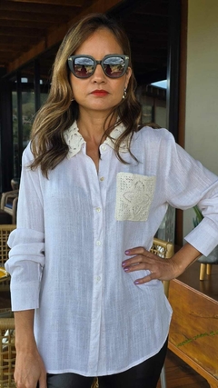 BS-0855 - Camisa, bolso e gola de crochê off-white - comprar online