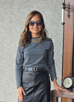 BS-0710 - Blusa malha grossa com elastano poá P&B na internet
