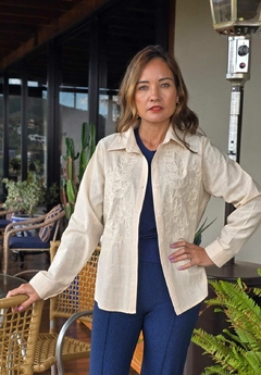 BS-0854B - Camisa, toda bordada na frente, bege - loja online