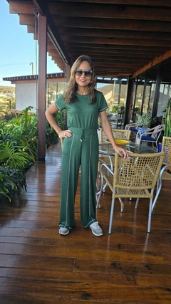 Imagem do CJ-0200- Conjunto calça/blusa verde, manga curta, costura off-white na perna