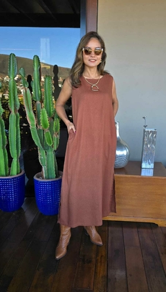 VE-0863- Vestido longo linho tipo regata marrom na internet