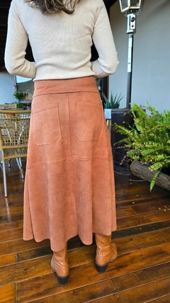 SA-0227 - Saia midi sued terracota, com 2 bolsões na internet