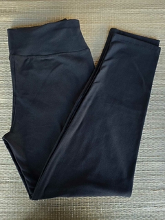 CA-0253- Calça legging macia, flanelada por dentro, sem bolsos, preta plus size - comprar online