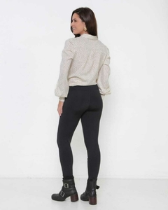 CA-0254- Calça legging flanelada por dentro preta na internet