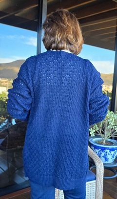 CS-0344 - Cardigan tricot trabalhado e detalhes losangos nas mangas, marinho - loja online