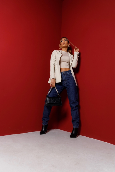 Calça Mom Escura Premium