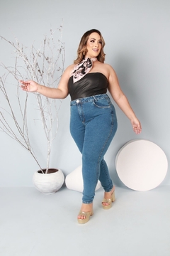 Calça Jeans Plus Size Com Elastano Super Premium na internet