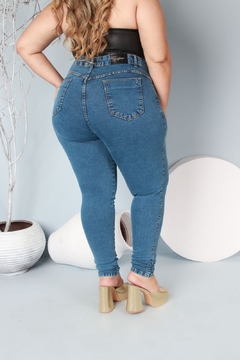 Imagem do Calça Jeans Plus Size Com Elastano Super Premium