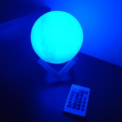 Lámpara luna con control remoto y led 16 colores - tienda online