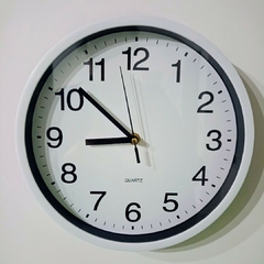 Reloj de pared clásico