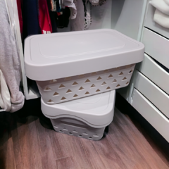 Canasto plastico con tapa - Regalos y Deco