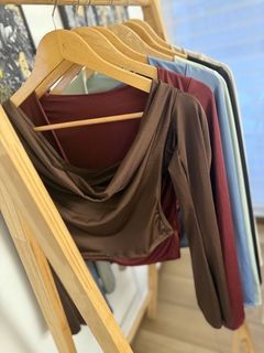 Blusa microfibra GOLDEN