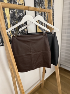 Pollera cuerina VIVI - comprar online