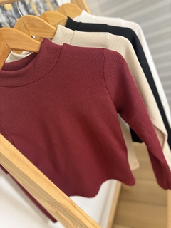 Polera premium MADAGASCAR en internet