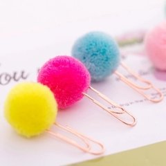 CLIPS POMPOM na internet