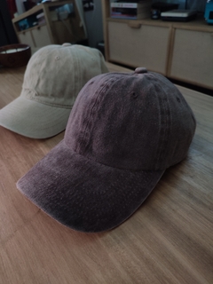 Gorra Leo en internet