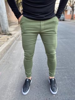 Jogger chupin verde militar
