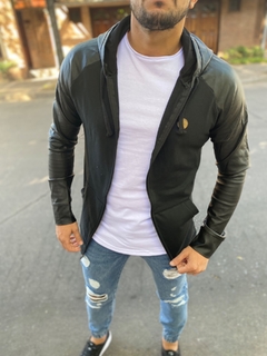 Campera Jogging manga Engomada negra - tienda online