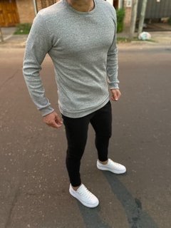 Sweater basic gris - comprar online