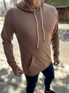 Buzo Sweater Canguro Camel en internet