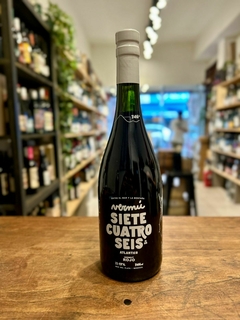 SIETE CUATRO SEIS VERMUT ROJO