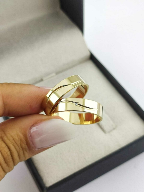 Alianças para noivado e casamento - Modelo 150