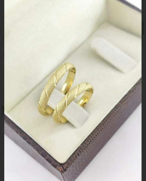 Alianças para noivado e casamento - Modelo 32 - comprar online