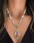 Colar Artesanal com Cristais Cascalhos e Medalha Vintage Religiosa com Strass - comprar online