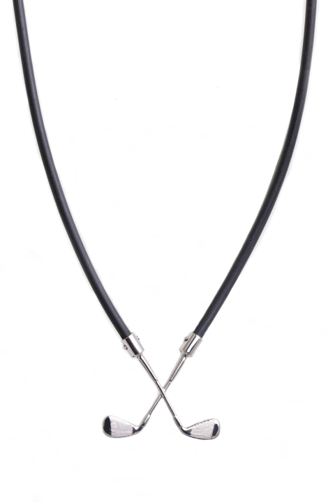 Colar dois tacos de Golf em ouro branco com fio de silicone preto