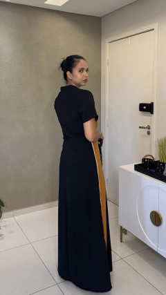 Vestido longo elegancia na internet