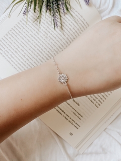 Pulseira Margarida na internet