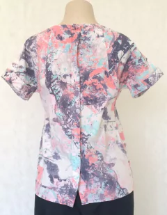 Blusa Estampa Colorida - Siberian - comprar online