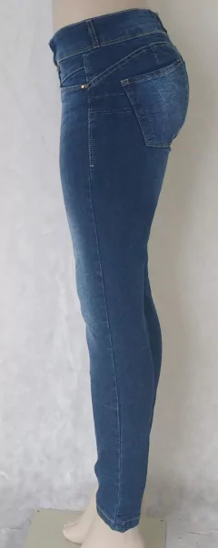 Calça Jeans Skinny - Roupas, sapatos e acessórios femininos novos e usados na ROSANA GREEN