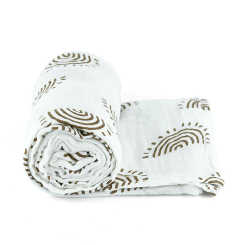 Fraldão Multiuso com Estampa de Arco-íris