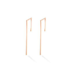 Carlotta Joalheria - Brinco de prata com banho de ouro, com design leve, moderno e minimalista, geometrico, rosé