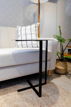 MESA DE ARRIME CRUZ - Vuillt Home
