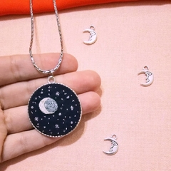Collar Moon is mine