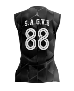Musculosa femenina de entrenamiento en internet